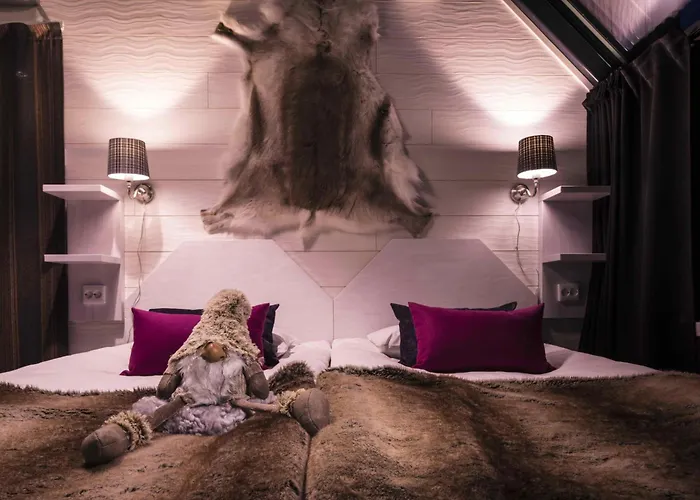 Santa's Hotel Aurora&Igloos